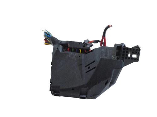 Fuse box JAGUAR E-PACE (X540) 2.0 P200 AWD | BP30826771E1 - Image 4