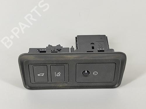 BP23415618I30 main image