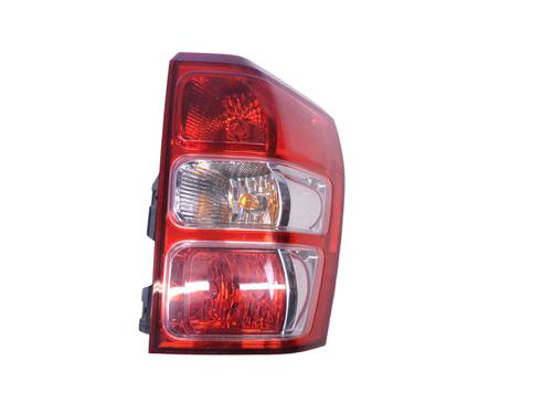 Used Right taillight Right taillight SUZUKI GRAND VITARA II (JT, TE, TD) 1.9 DDiS All-wheel Drive (JT419, TD44, JB419WD, JB419XD,... (129 hp) 33352907 33352907