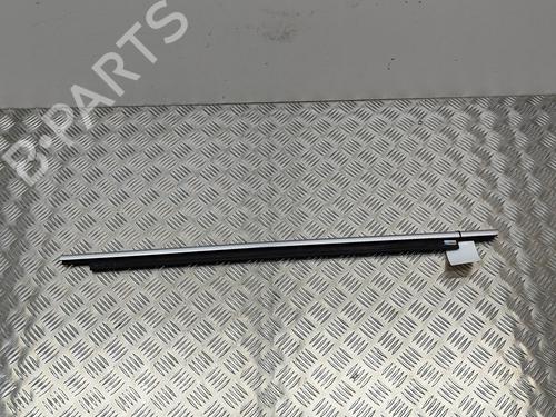 Door moulding trim BMW 7 (F01, F02, F03, F04) 730 d | BP16639682C150 