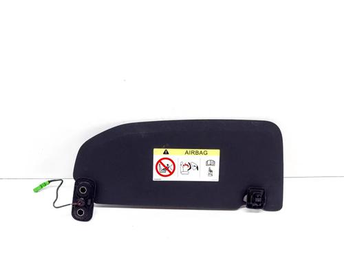 left-sun-visor-volvo-xc40-536-t4-awd-31426316-2017-9227258 main image