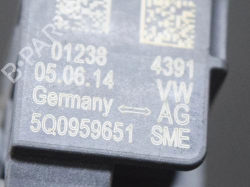 Electronic sensor VW GOLF VII (5G1, BQ1, BE1, BE2) 2.0 R 4motion | BP6767388M84 