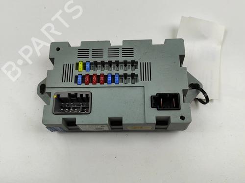 Used Fuse box Fuse box LAND ROVER DISCOVERY SPORT (L550) 2.0 D 4x4 (180 hp) 27015156 27015156