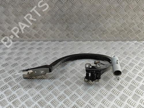 Used Hinge/Door check strap Hinge/Door check strap 33373323 33373323