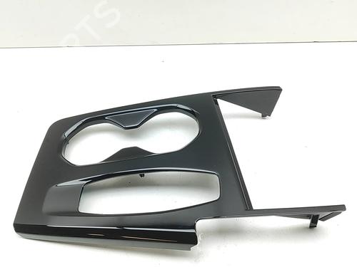 Used Middle console Middle console AUDI Q5 (GUB) 2.0 TDI quattro (204 hp) 33732140 33732140