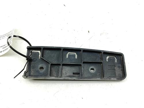 Used Front bumper bracket Front bumper bracket FORD TRANSIT V363 Platform/Chassis (FED, FFD) 2.0 EcoBlue RWD (130 hp) 35984361 35984361