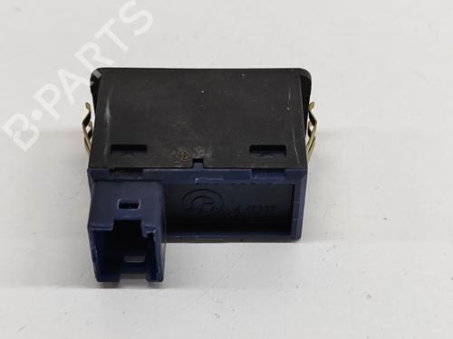 Switch BMW 7 (E38) 735 i, iL | BP24307121I30 
