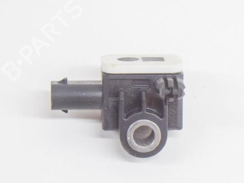 Used Electronic sensor BMW 4 Coupe (F32, F82) 440 i (326 hp) 8837071