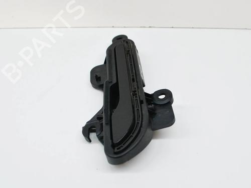 rear-left-exterior-door-handle-tesla-model-3-5yj3-2017-27758242 main image