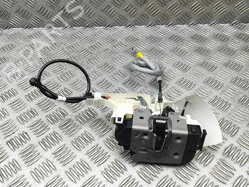 front-right-lock-mercedes-benz-sprinter-3-t-van-b910-2018-33387457 main image