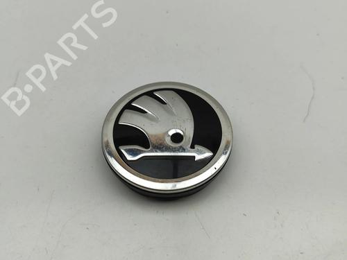 Used Hub cap SKODA ENYAQ iV SUV (5AZ) 85 (286 hp) 28115763