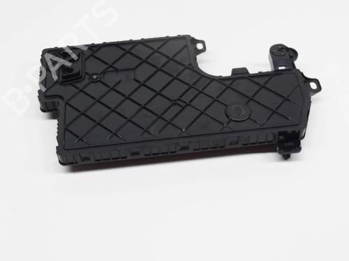 BP27748943M83 main image