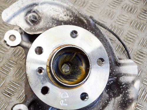 Right front steering knuckle BMW i3 (I01) s Electric | BP27757452M26 - Image 4