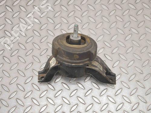 Used Engine mount KIA SORENTO II (XM) 2.2 CRDi 4WD (197 hp) 30239657