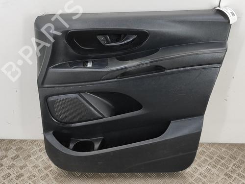 Bekleding voor rechts MERCEDES-BENZ VITO Van (W447) 111 CDI (447.601, 447.603, 447.605) (114 hp) 20676308