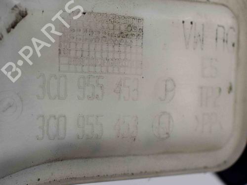 Used Windscreen washer tank VW PASSAT B6 (3C2) 2.0 TDI 16V (140 hp) 6747563