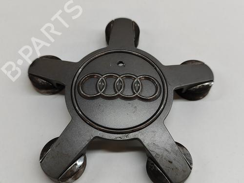 Used Hub cap AUDI A4 B8 (8K2) 2.0 TDI (136 hp) 15851734