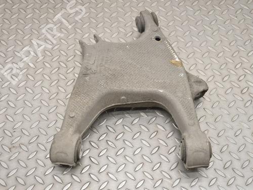 Venstre bagtil bærearm Venstre bagtil bærearm BMW 6 Gran Coupe (F06) 640 d (313 hp) 30268063 30268063