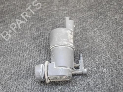 Used Washer pump RENAULT MASTER III Van (FV) 2.3 dCi 125 FWD (FV0C, FV0D, FV0G, FV0H, FV0J, FV0K,... (125 hp) 14607640