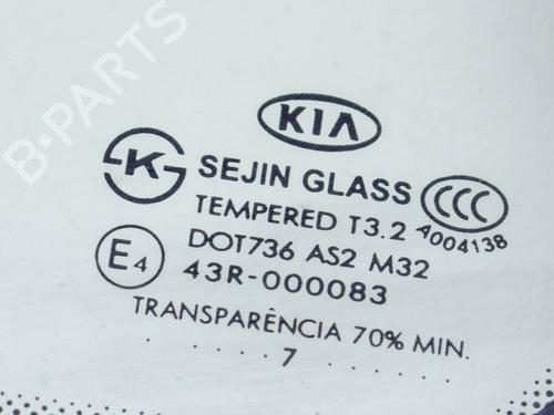 Rear left quarter glass KIA CARENS III MPV (UN) 2.0 CRDi 140 | BP9165716C93 