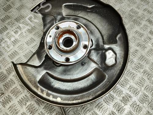 Used Right rear steering knuckle VOLVO XC90 II (256) B5 Mild Hybrid AWD (250 hp) 31834891