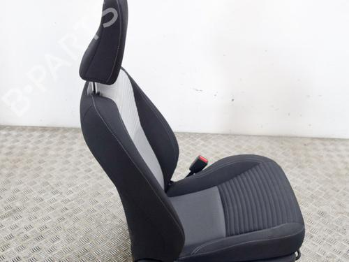 Right front seat TOYOTA YARIS (_P13_) 1.5 Hybrid (NHP130_) | BP10074842C16 