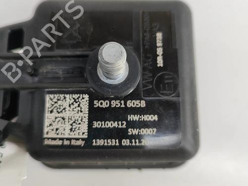 Electronic module VW PASSAT B8 Variant (3G5, CB5) 2.0 TDI | BP24975378M83  - Image 7