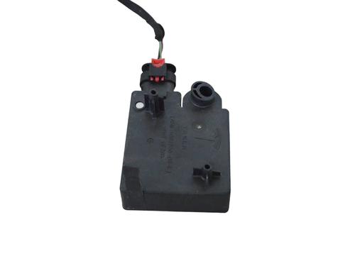 Electronic module TESLA MODEL 3 (5YJ3) EV Performance AWD | BP33366482M83 - Image 3