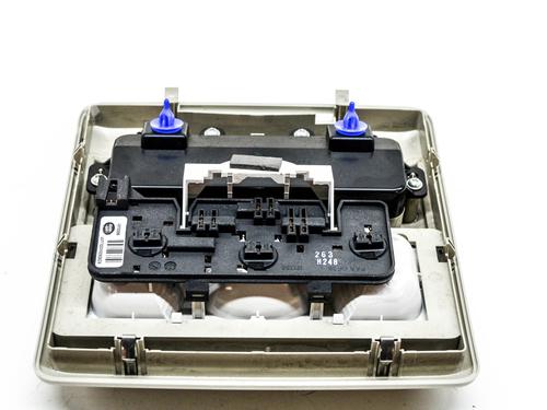 Interior roof light LAND ROVER DISCOVERY IV (L319) 3.0 4x4 | BP8895329I8 