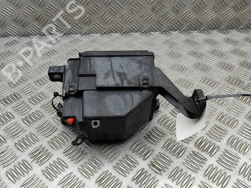 Fuse box JAGUAR F-PACE (X761) 2.0 TD4 | BP29830594E1