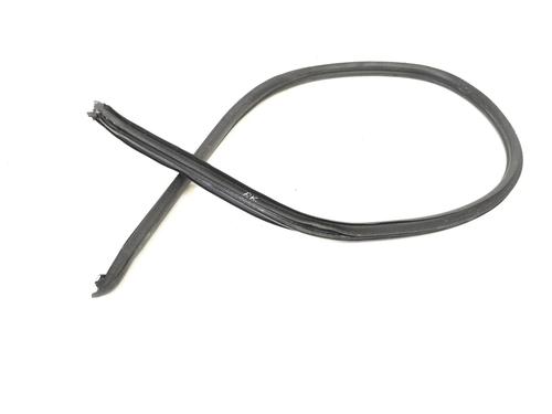 rubber-door-seal-porsche-911-convertible-997-2005-2006-2007-2008-2009-2010-2011-2012-2013-30211828 main image