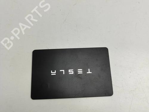 Elektronisk modul TESLA MODEL Y (5YJY) Long Range All-wheel Drive | BP30856858M83