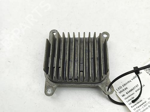 Module électronique Module électronique TESLA MODEL 3 (5YJ3) EV AWD (441 hp) 33732552 33732552