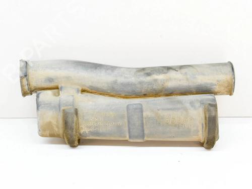 pipe-toyota-4-runner-iii-_n18_-1995-1996-1997-1998-1999-2000-2001-2002-2003-27753748 main image