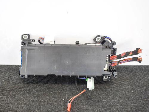 Used Fuse box Fuse box MERCEDES-BENZ GLA-CLASS (X156) GLA 200 (156.943) (156 hp) 6748281 6748281