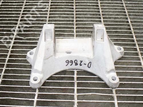 Used Gearbox mount Gearbox mount MERCEDES-BENZ E-CLASS (W212) E 220 BlueTEC (212.001) (177 hp) 14618712 14618712