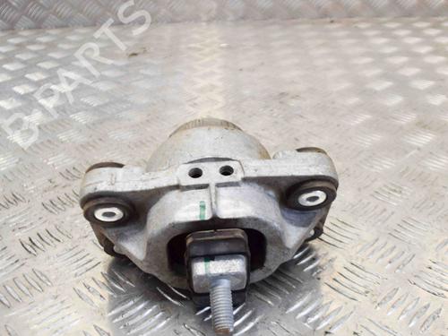 Engine mount LAND ROVER DISCOVERY V (L462) 3.0 Td6 4x4 | BP8840602M89 