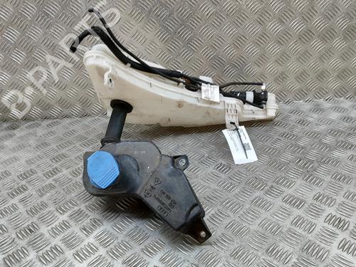 Used Windscreen washer tank AUDI A6 C7 Avant (4G5, 4GD) 3.0 TDI quattro (320 hp) 26311545
