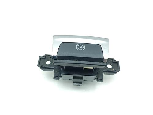 Used Switch Switch PEUGEOT 308 SW II (LC_, LJ_, LR_, LX_, L4_) 1.5 BlueHDi 130 (131 hp) 31348934 31348934