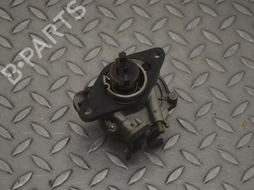 Used Vacuum pump NISSAN X-TRAIL III (T32_, T32R, T32RR) 1.6 DIG-T (T32) (163 hp) 30249895