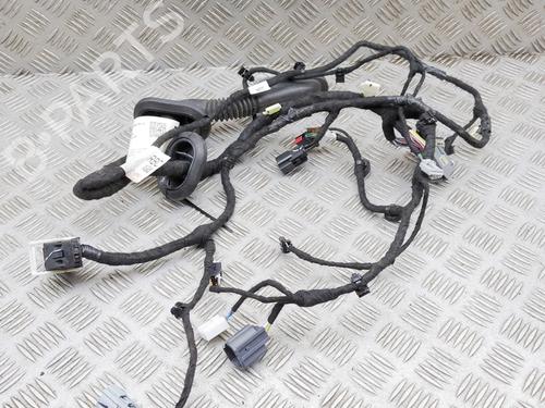 BP38756941E16 main image
