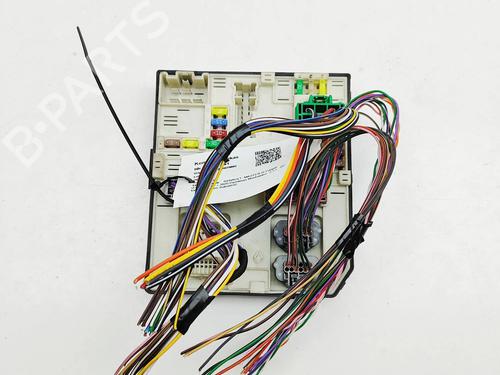 Fuse box RENAULT MASTER III Van (FV) 2.3 dCi 145 FWD (FV0E, FV0F, FV0H, FV02, FV0M, FV0S,... | BP34218064E1  - Image 6