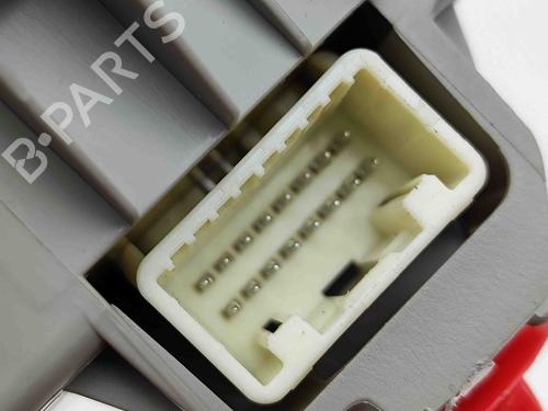 Interior roof light TOYOTA YARIS (_P21_, _PA1_, _PH1_) 1.5 Hybrid (MXPH10, MXPH11) | BP28559865I8