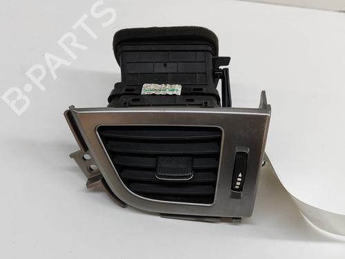 Used Air vent HYUNDAI i30 (GD) 1.6 CRDi (110 hp) 26524150