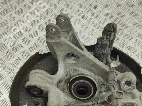 Left rear steering knuckle PORSCHE CAYENNE (92A) 3.0 Diesel | BP25614410M27 
