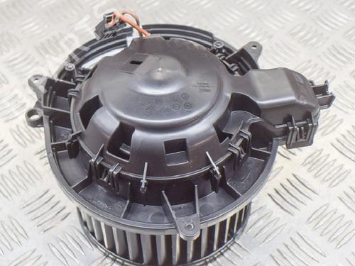 Used Heater blower motor BMW 4 Coupe (F32, F82) 440 i (326 hp) 8835338