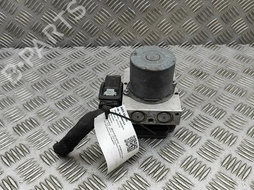 Used ABS pump MERCEDES-BENZ SPRINTER 3-t Van (B910) 214 CDI (910.621, 910.623) (143 hp) 30108695