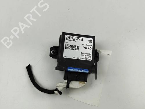 Used Electronic module SKODA OCTAVIA III Combi (5E5, 5E6) 1.8 TSI 4x4 (180 hp) 26658365