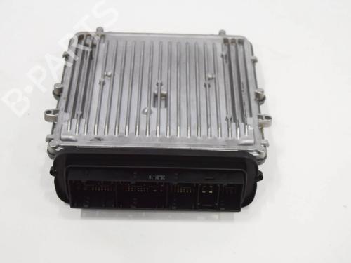 Used Engine control unit (ECU) Engine control unit (ECU) BMW 3 (E90) 330 d (245 hp) 6765232 6765232