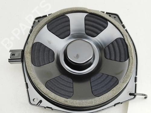 Used Speaker Speaker LAND ROVER RANGE ROVER SPORT II (L494) 3.0 SDV6 4x4 (306 hp) 33291547 33291547